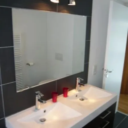 Maison D'architecte Face A La
