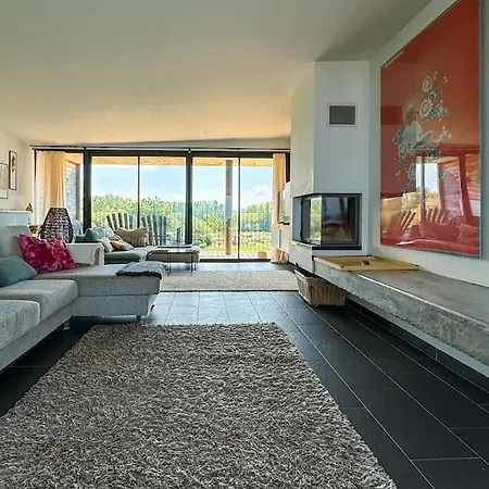 Maison D'architecte Face A La